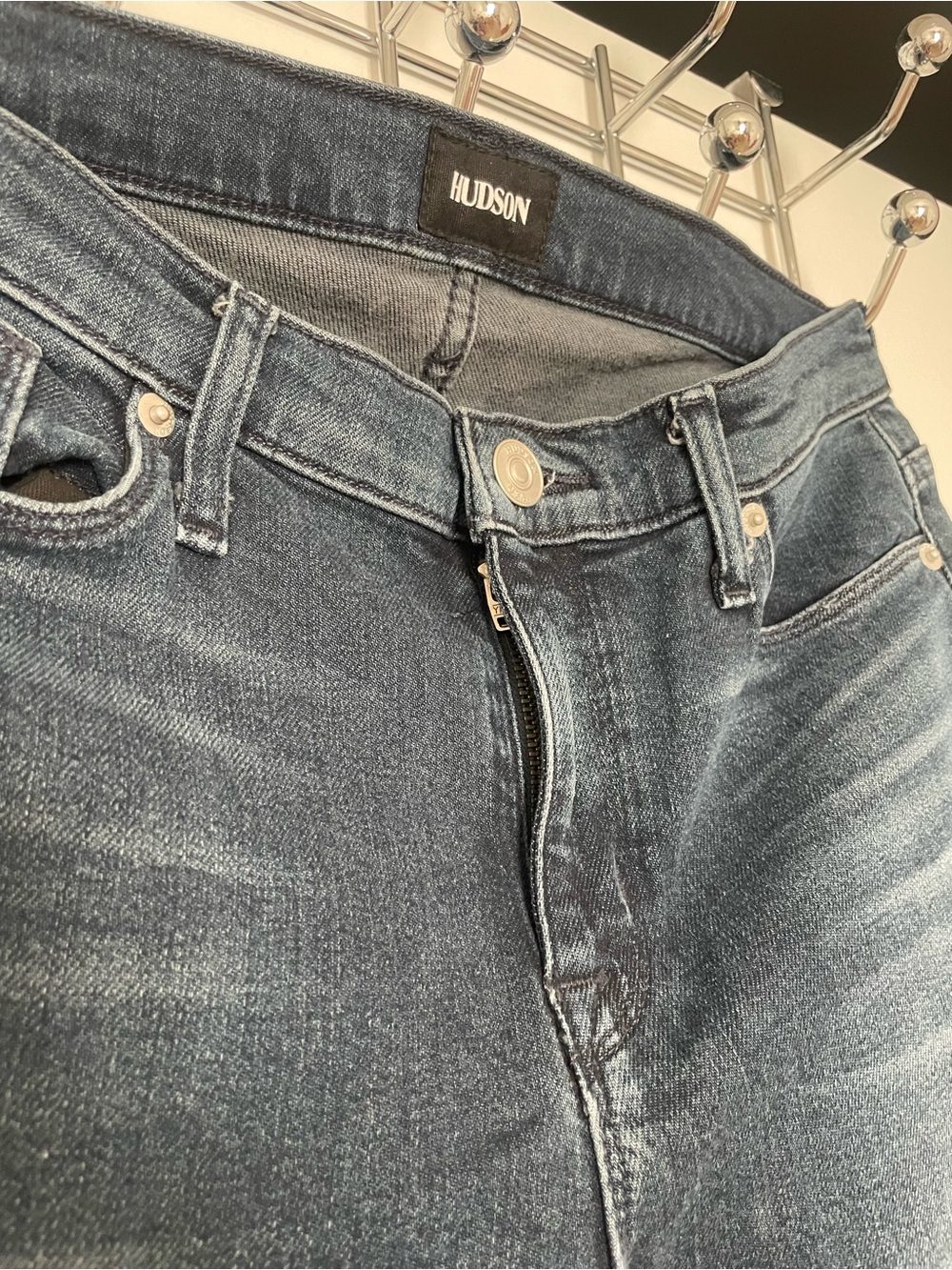Hudson Nico Midrise ankle super skinny size 29 - Picture 2 of 6